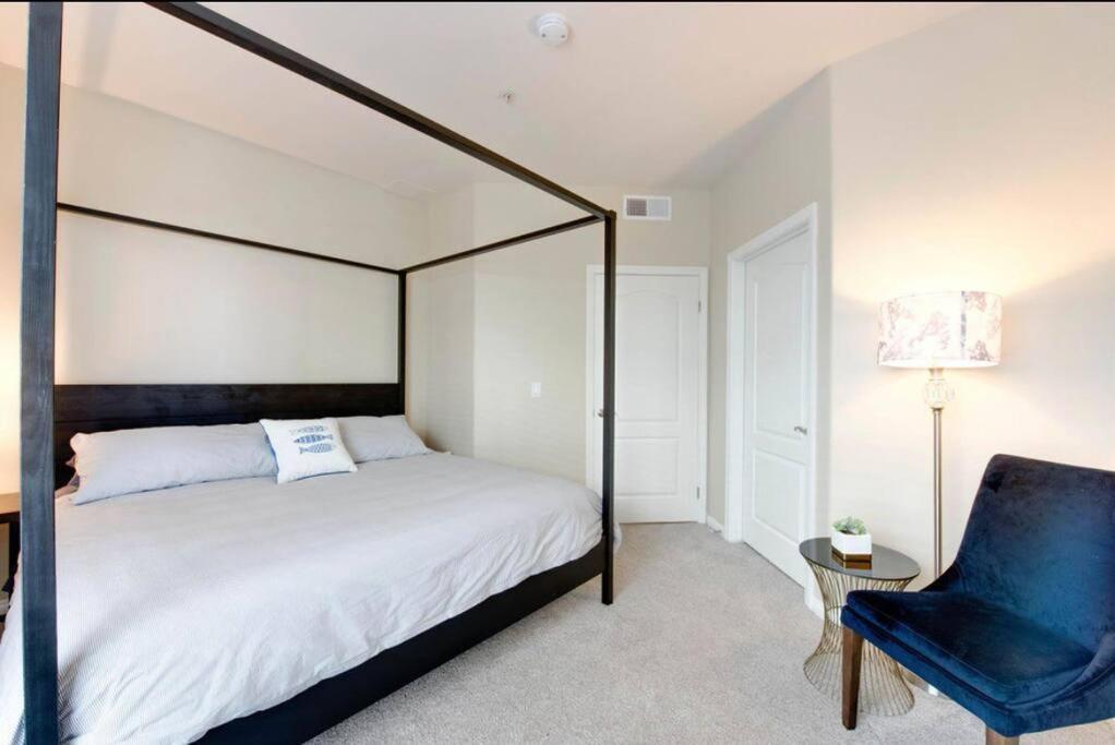 The Nest A Spacious 1 Bedroom Apartment With A Pool View 로스앤젤레스 외부 사진